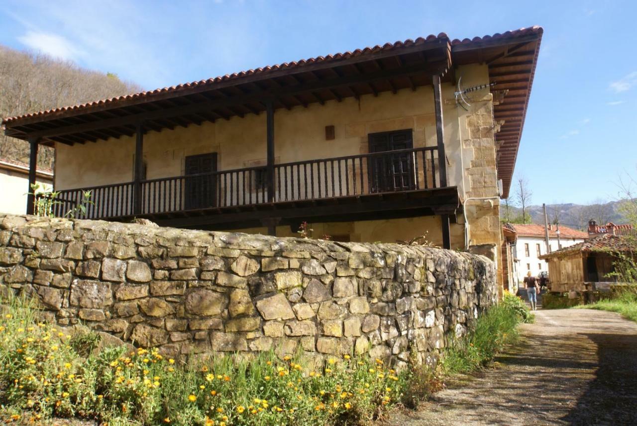 Palacio Rural De Inguanzo De Cabrales Villa Exterior photo